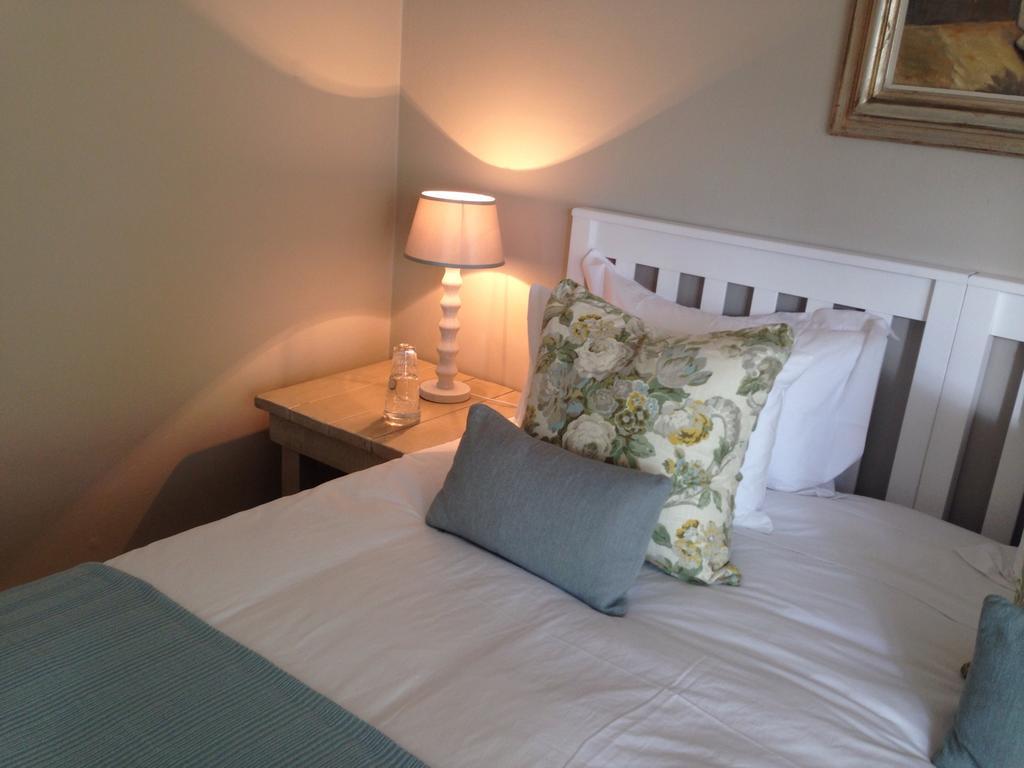 The Islander Knysna Guesthouse מראה חיצוני תמונה