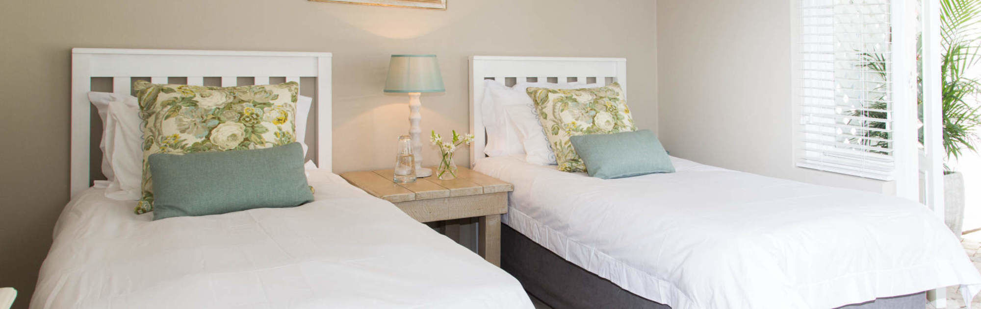 The Islander Knysna Guesthouse מראה חיצוני תמונה